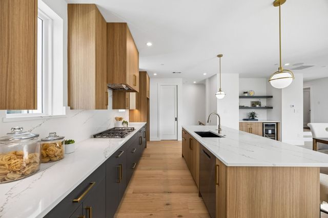 4719 Manett Street, Dallas, TX 75204