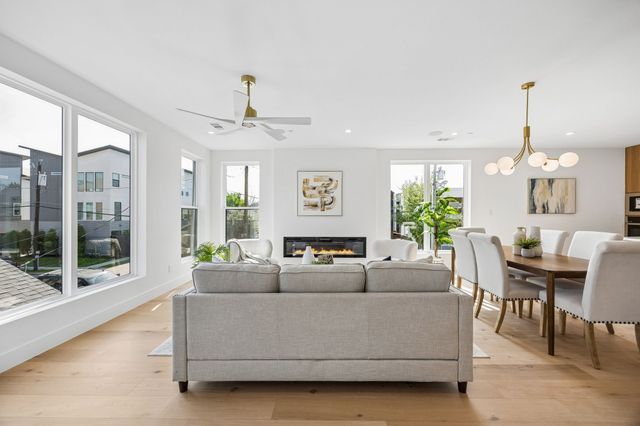 4719 Manett Street, Dallas, TX 75204