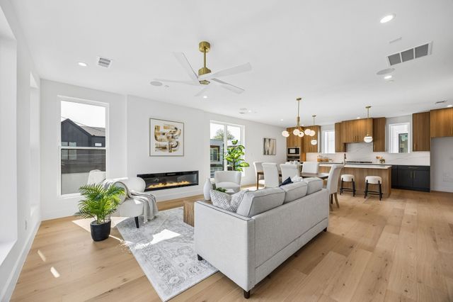 4719 Manett Street, Dallas, TX 75204