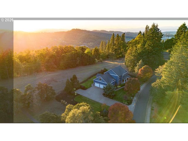 3160 SUMMIT SKY Blvd, Eugene, OR 97405