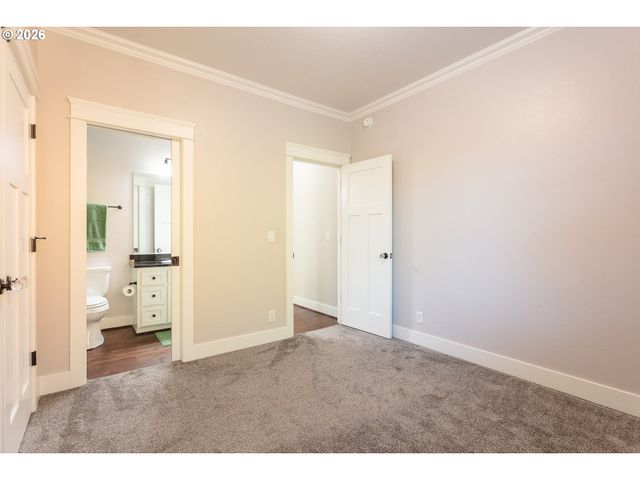 3160 SUMMIT SKY Blvd, Eugene, OR 97405