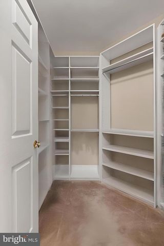 5484 RODRIQUEZ LN, Haymarket, VA 20169