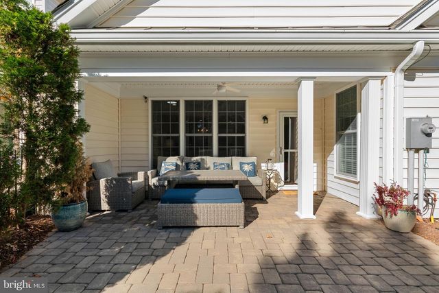 5484 RODRIQUEZ LN, Haymarket, VA 20169