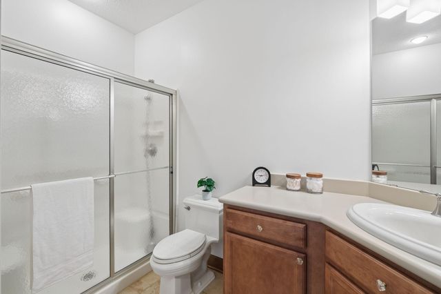 12352 Lakeview Drive N, Maple Grove, MN 55369