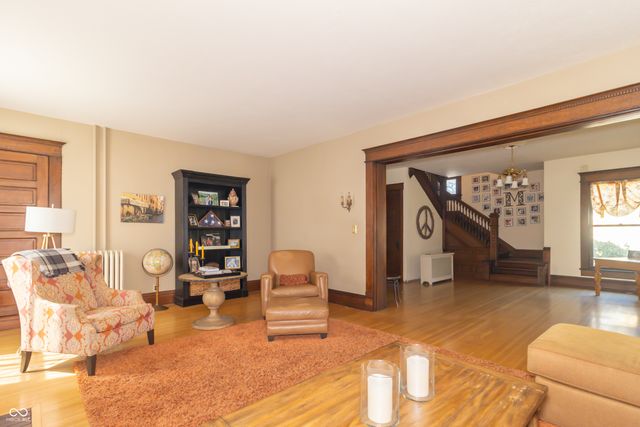 403 E North Street, Greenfield, IN 46140