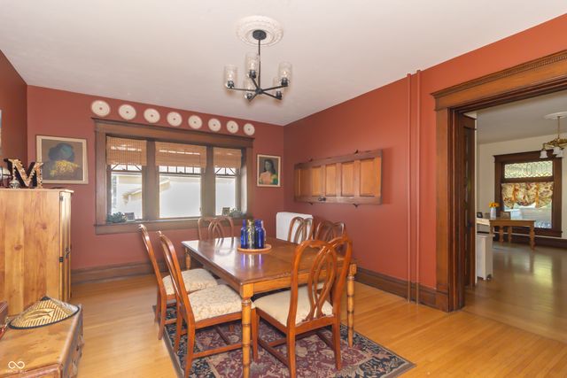 403 E North Street, Greenfield, IN 46140
