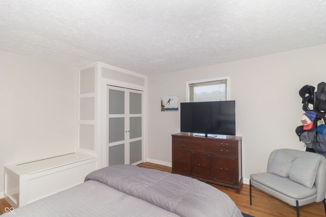 403 E North Street, Greenfield, IN 46140