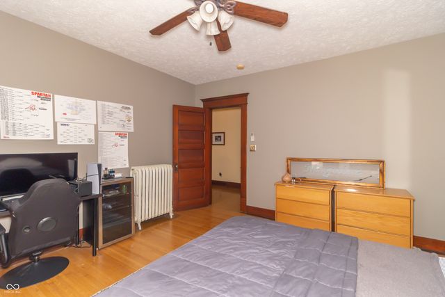 403 E North Street, Greenfield, IN 46140