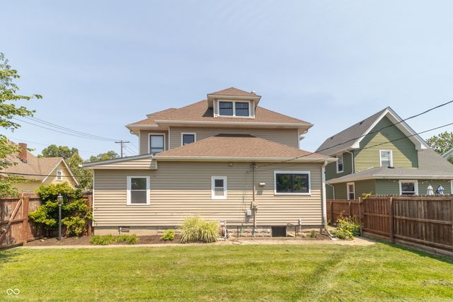 403 E North Street, Greenfield, IN 46140