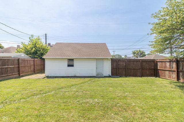 403 E North Street, Greenfield, IN 46140