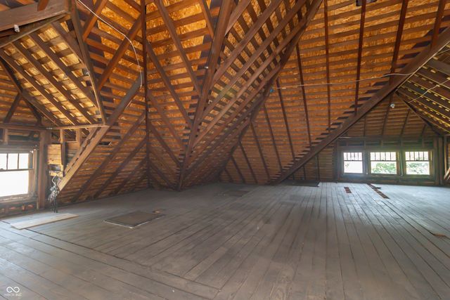 403 E North Street, Greenfield, IN 46140