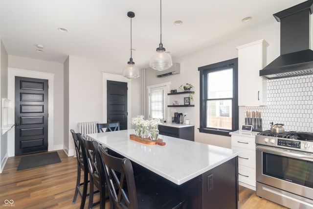 403 E North Street, Greenfield, IN 46140