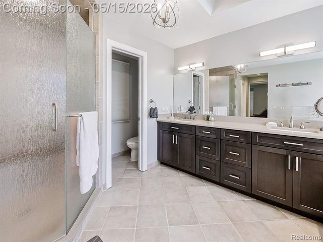 3720 E Clarkston Road, Oakland, MI 48363