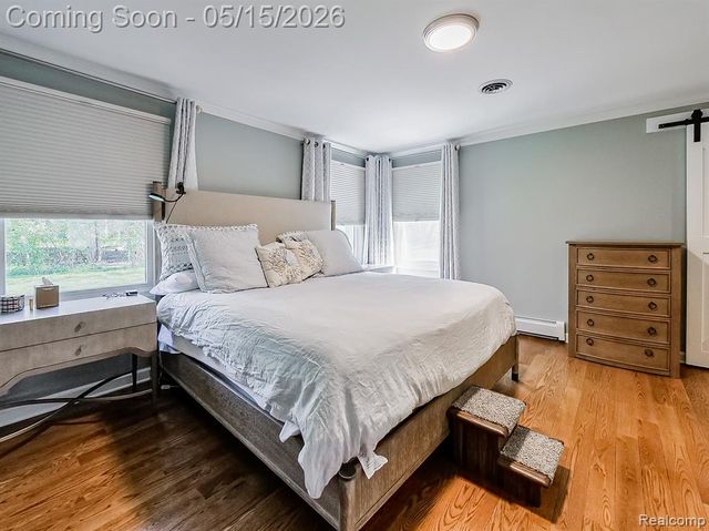 3720 E Clarkston Road, Oakland, MI 48363