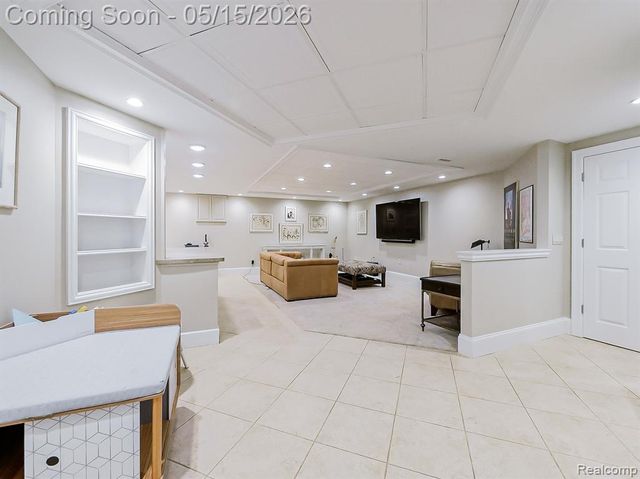 3720 E Clarkston Road, Oakland, MI 48363