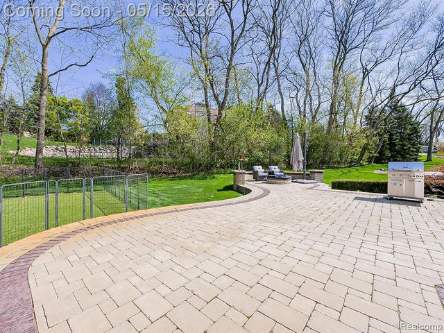 3720 E Clarkston Road, Oakland, MI 48363