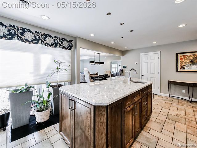 3720 E Clarkston Road, Oakland, MI 48363