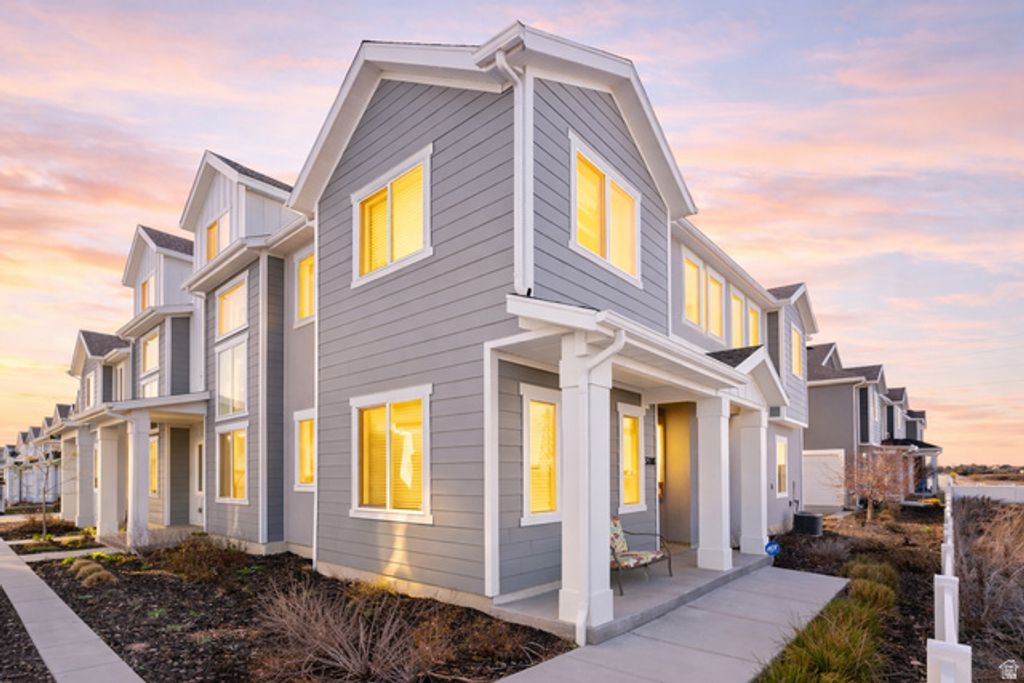 3708 S 3235 W, West Haven, UT 84401