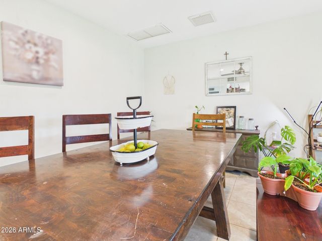 3223 W JOAN DE ARC Avenue, Phoenix, AZ 85029