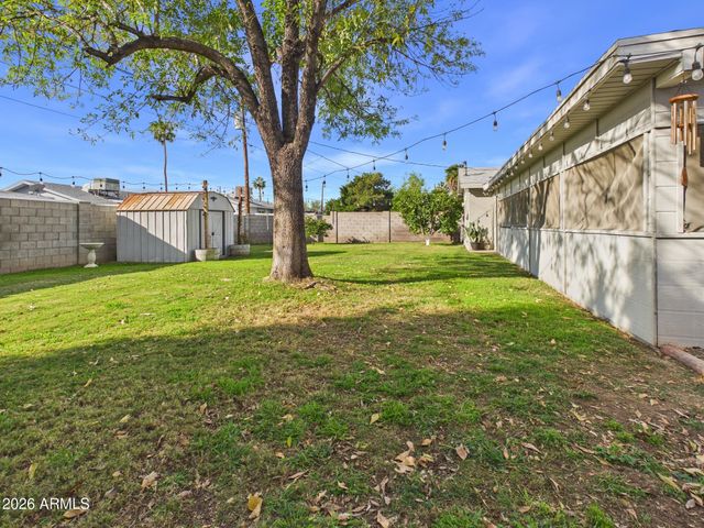 3223 W JOAN DE ARC Avenue, Phoenix, AZ 85029