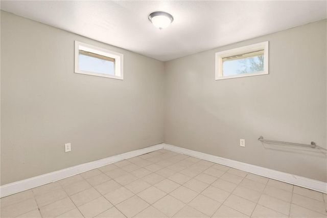 6207 Leavenworth Road, Kansas City, KS 66104
