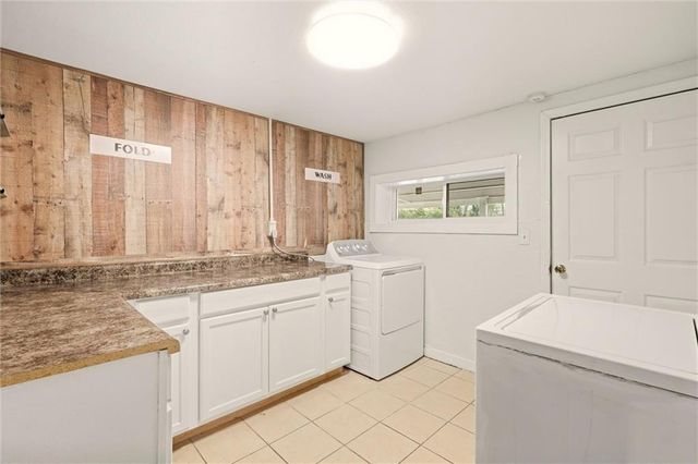 6207 Leavenworth Road, Kansas City, KS 66104