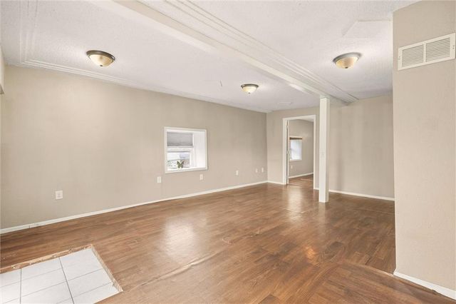 6207 Leavenworth Road, Kansas City, KS 66104