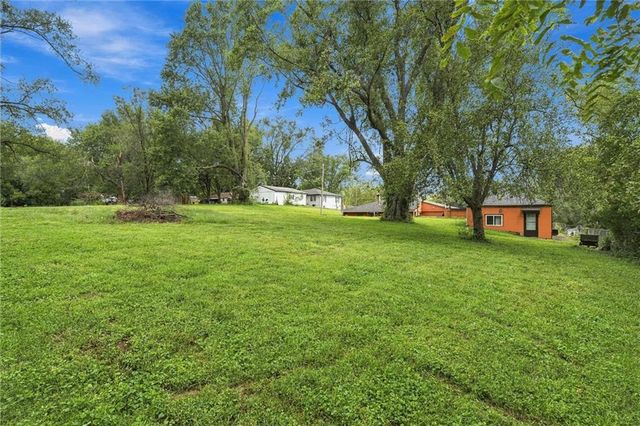 6207 Leavenworth Road, Kansas City, KS 66104
