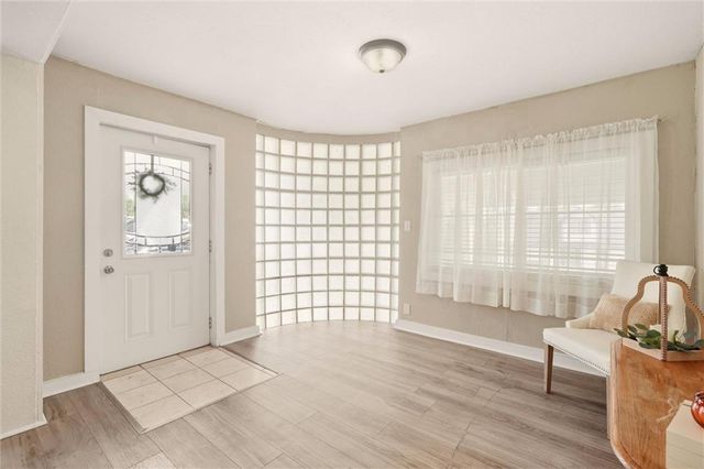 6207 Leavenworth Road, Kansas City, KS 66104