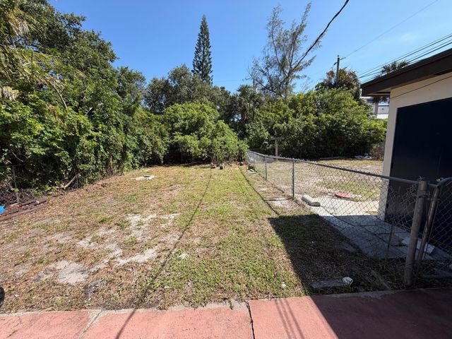 114 Prospect Road, Lantana, FL 33462