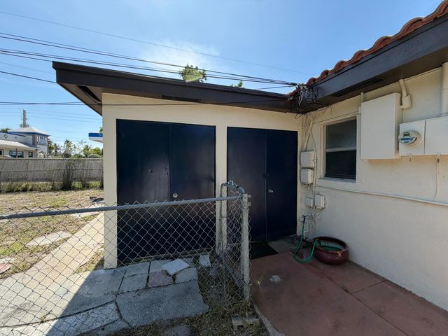 114 Prospect Road, Lantana, FL 33462