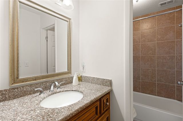 2502 Demere Road 3, St Simons Island, GA 31522