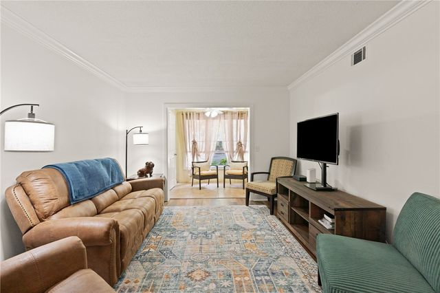 2502 Demere Road 3, St Simons Island, GA 31522