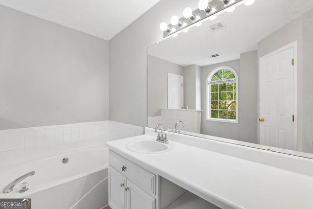 832 Piccadilly Circle, Stockbridge, GA 30281
