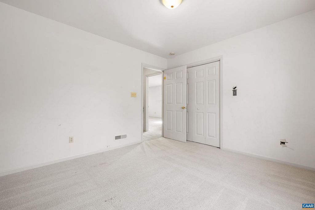 Image 41 of property listing at 1547 BROAD CROSSING RD, Charlottesville, VA 22911