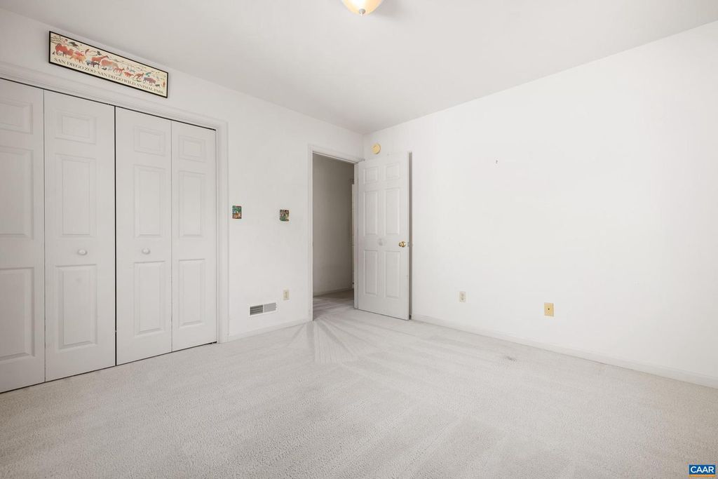 Image 44 of property listing at 1547 BROAD CROSSING RD, Charlottesville, VA 22911