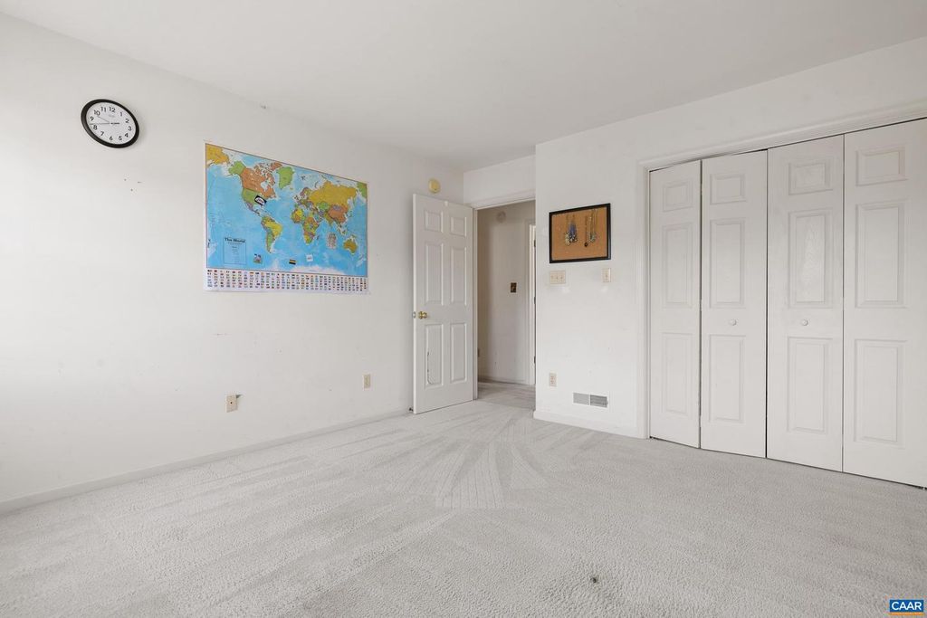 Image 46 of property listing at 1547 BROAD CROSSING RD, Charlottesville, VA 22911