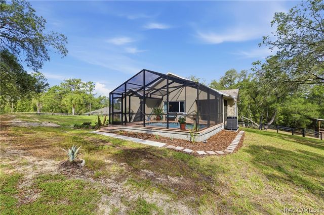5101 N Wayne Drive, Beverly Hills, FL 34465