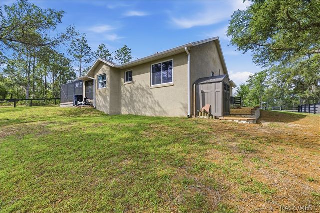 5101 N Wayne Drive, Beverly Hills, FL 34465