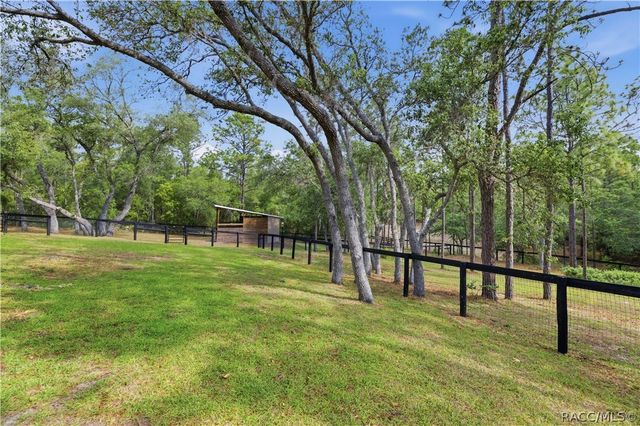 5101 N Wayne Drive, Beverly Hills, FL 34465