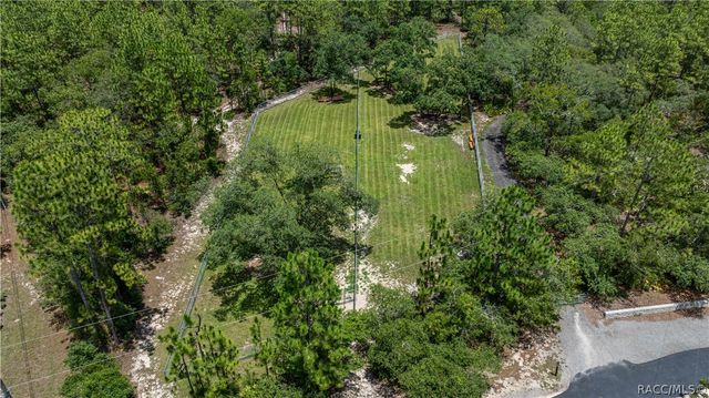 5101 N Wayne Drive, Beverly Hills, FL 34465