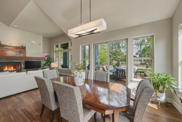 19288 Goose Creek Court, Bend, OR 97702