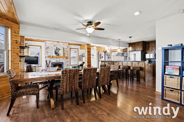 8207 Pokagon Road, Watervliet Twp, MI 49098