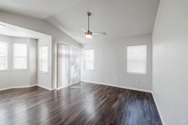 12215 Hunters Chase DR N-4201N, Austin, TX 78729