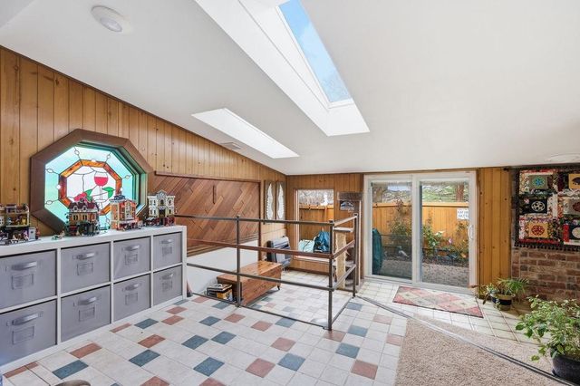 5204 E Granite Point Dr, Spokane, WA 99212