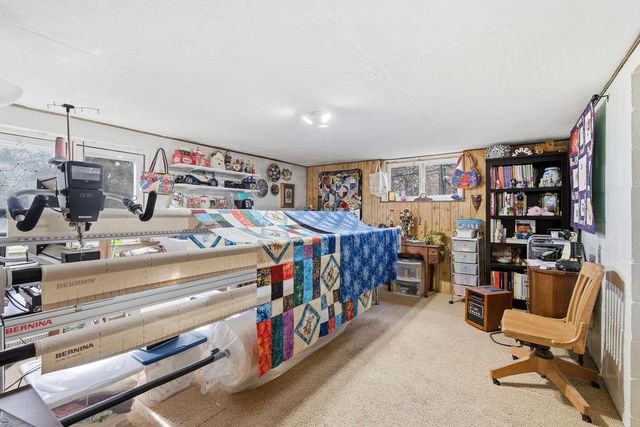 5204 E Granite Point Dr, Spokane, WA 99212