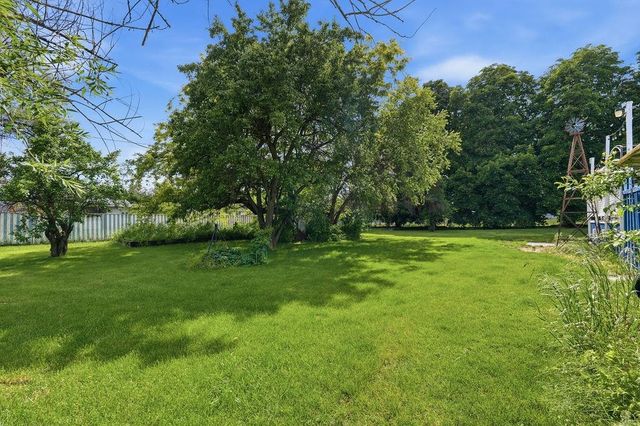 5204 E Granite Point Dr, Spokane, WA 99212