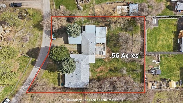 5204 E Granite Point Dr, Spokane, WA 99212
