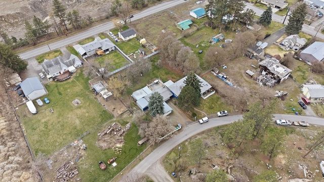 5204 E Granite Point Dr, Spokane, WA 99212