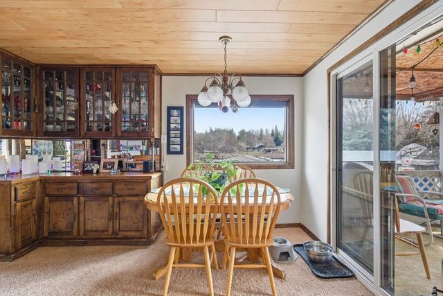 5204 E Granite Point Dr, Spokane, WA 99212